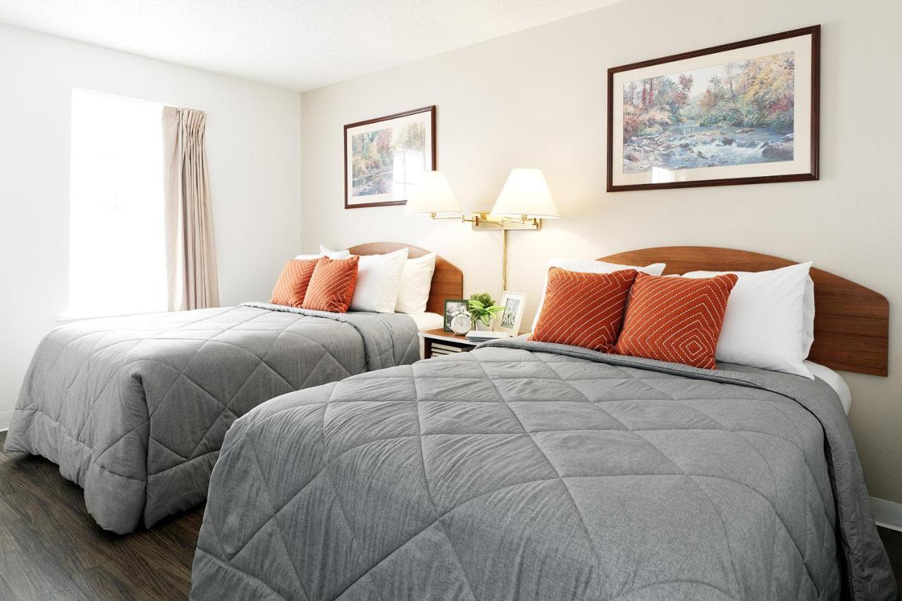Intown Suites Extended Stay Greensboro Nc - Airport Zewnętrze zdjęcie