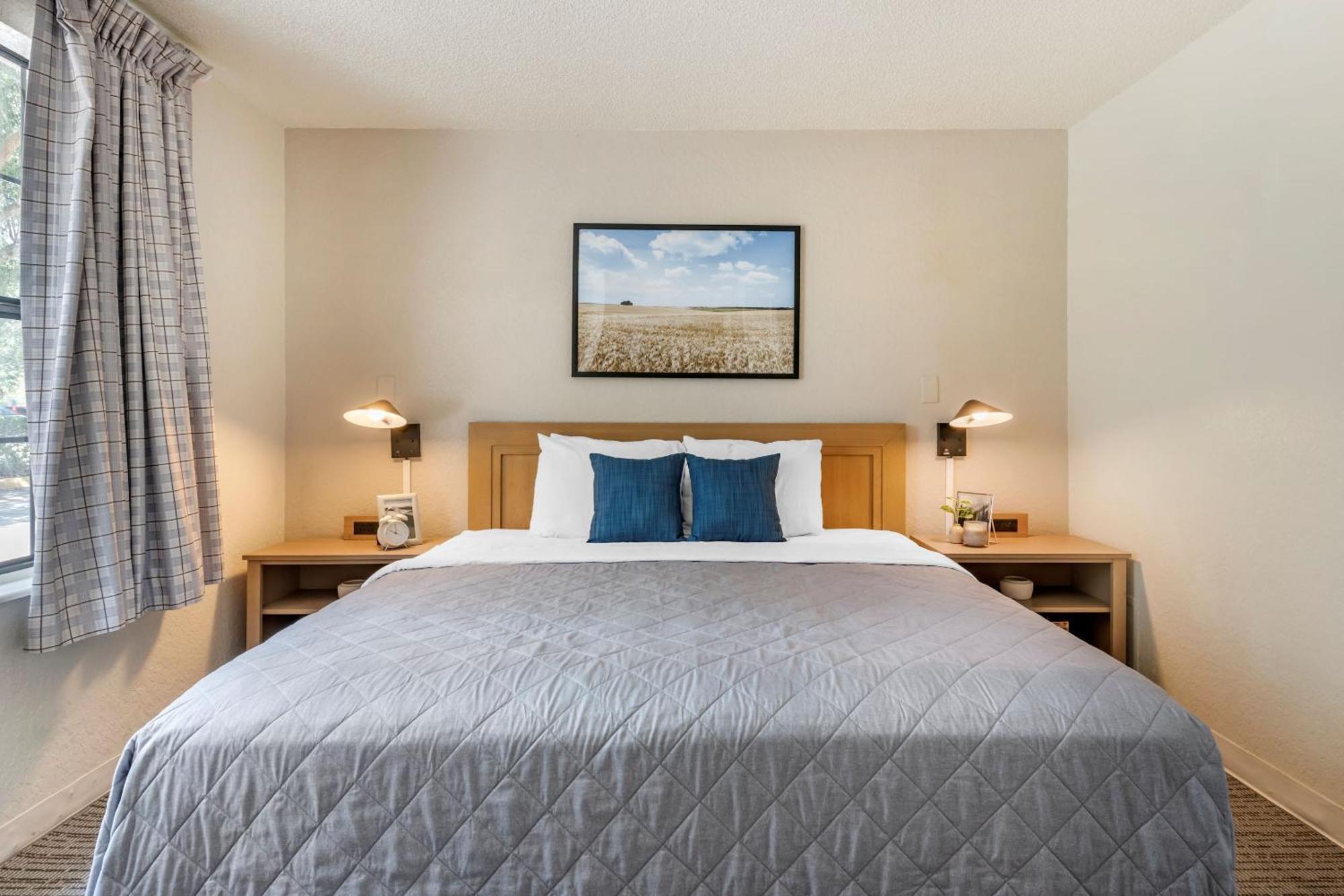 Intown Suites Extended Stay Greensboro Nc - Airport Zewnętrze zdjęcie
